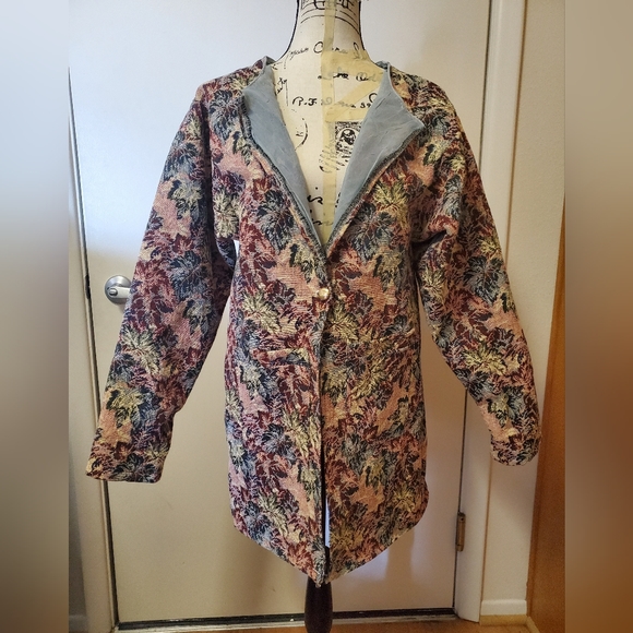 Small handmade jacket - Picture 2 of 2